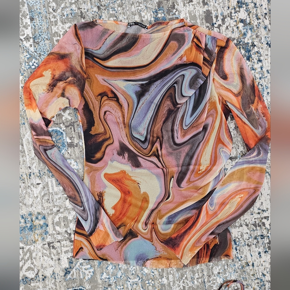 ZARA Swirl Pattern Top - New Without Taga
